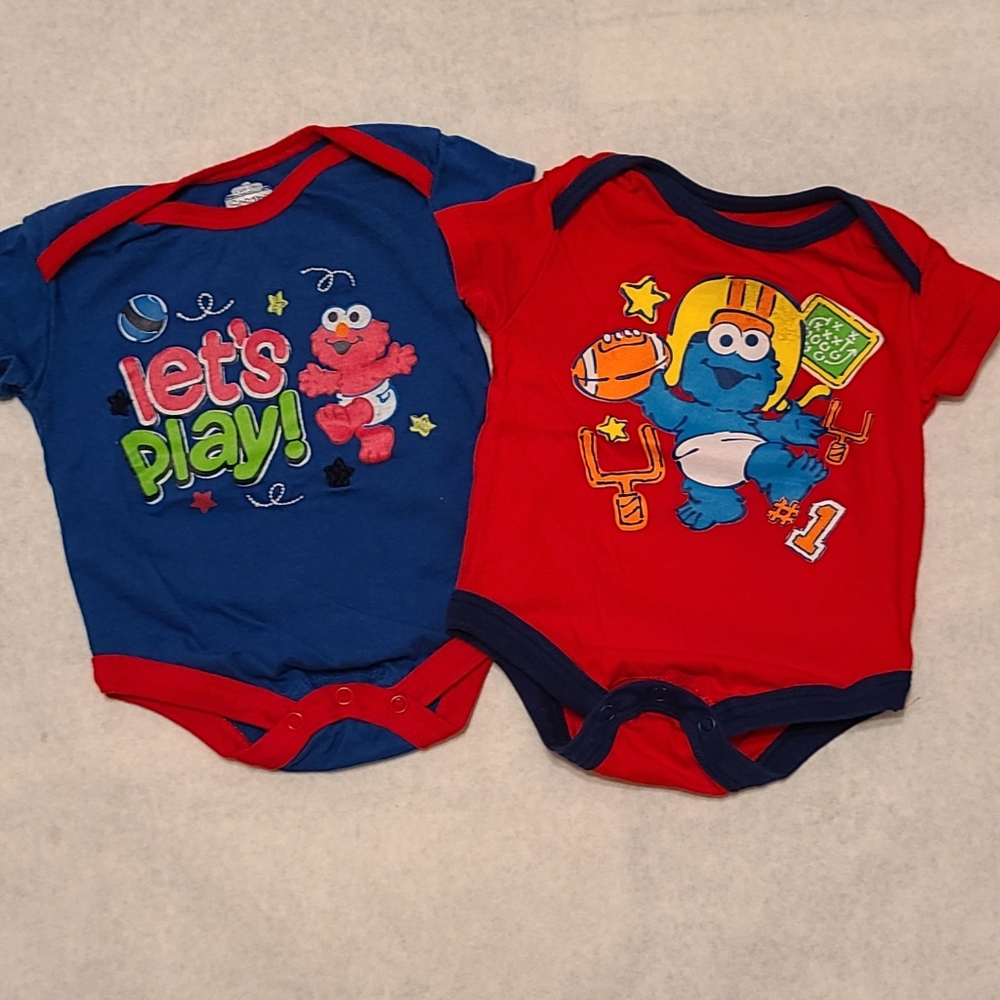 Two Sesame Beginnings short sleeved onesies/bodysuits